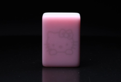 Hello Kitty Mahjong: Hergestellt mit RFH-H9-355 UV-Lasermagie